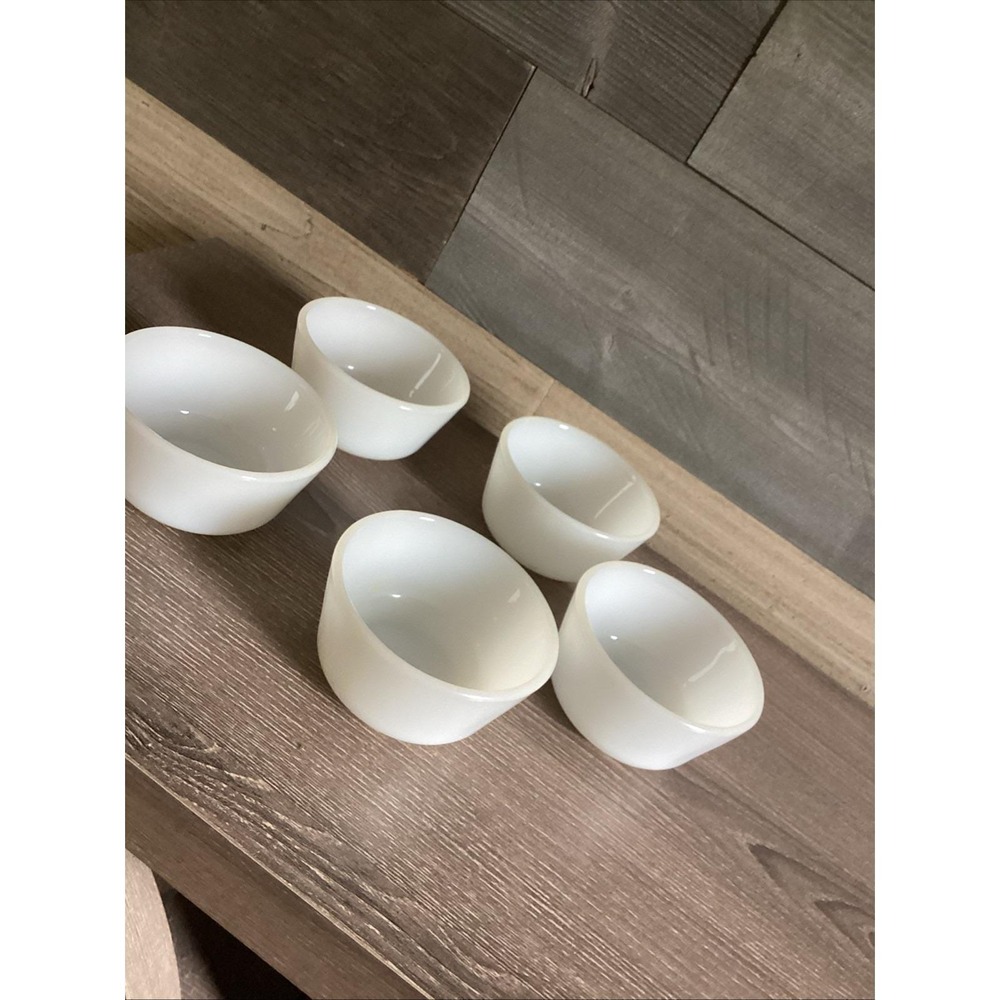 Vintage Custard Cups Ramekins Milk Glass Set of 5 White
